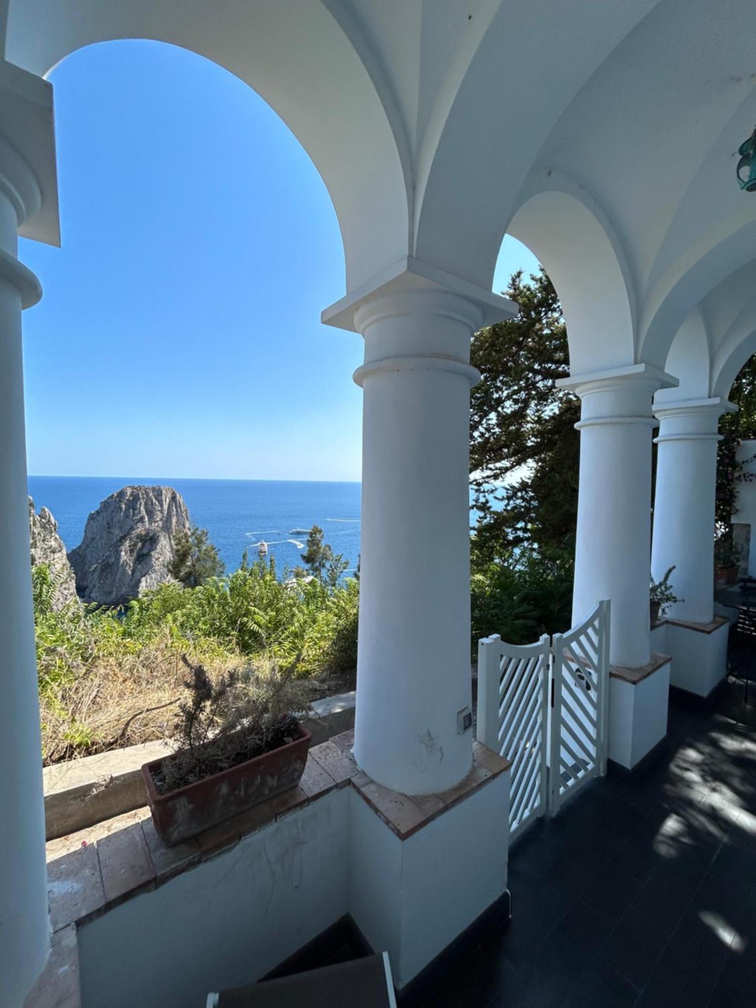 Monacone Vista Mare Apartment กาปรี ภายนอก รูปภาพ