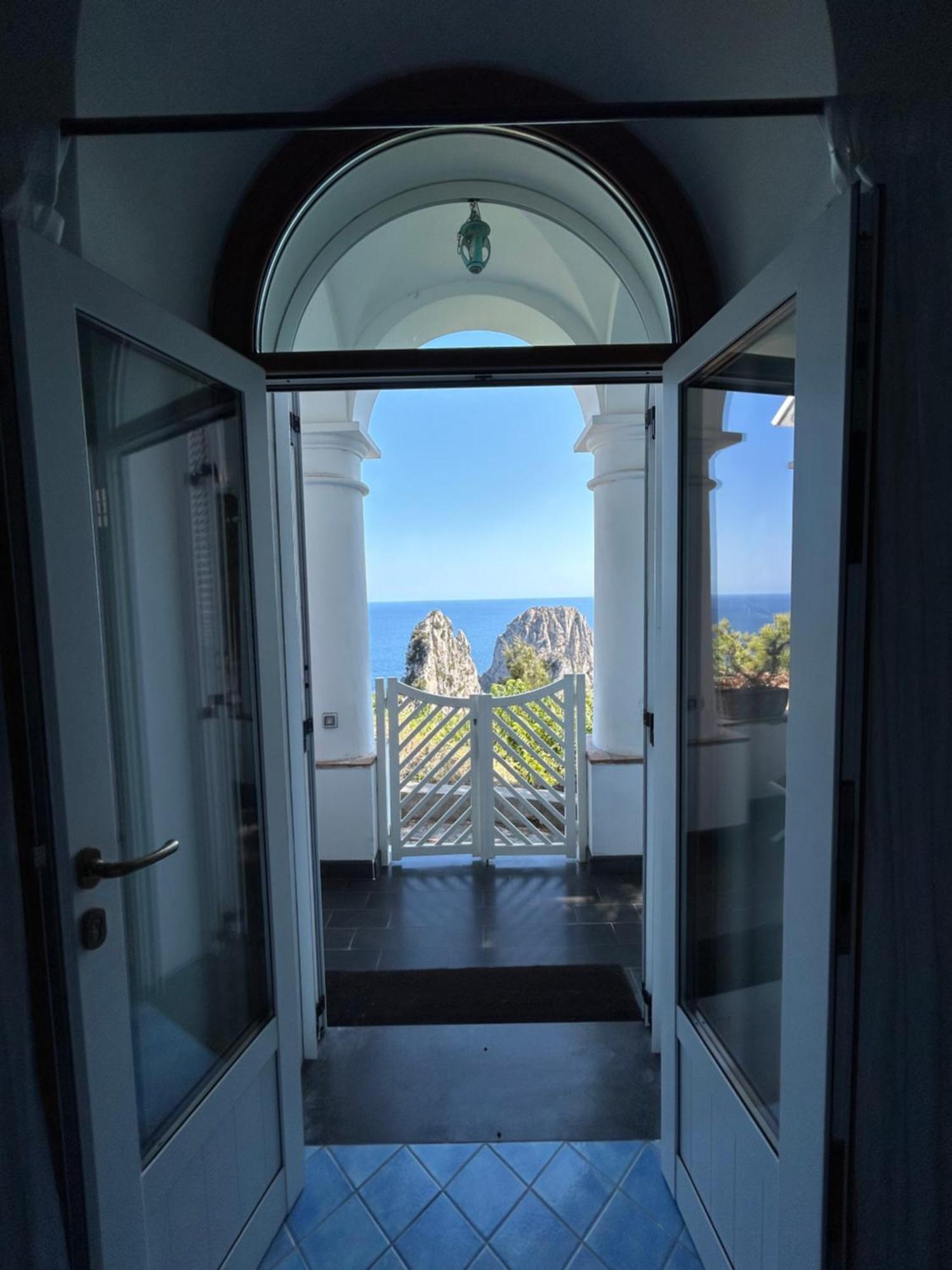 Monacone Vista Mare Apartment กาปรี ภายนอก รูปภาพ