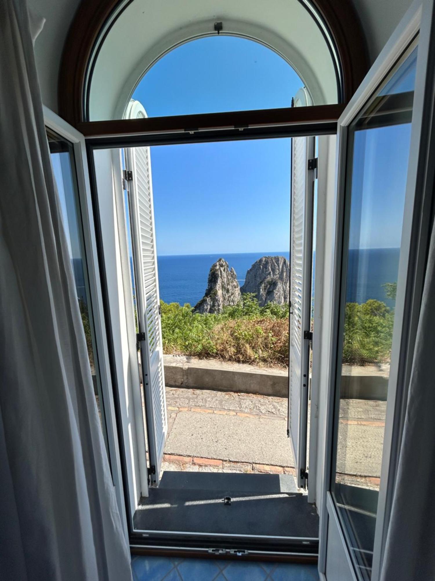 Monacone Vista Mare Apartment กาปรี ภายนอก รูปภาพ