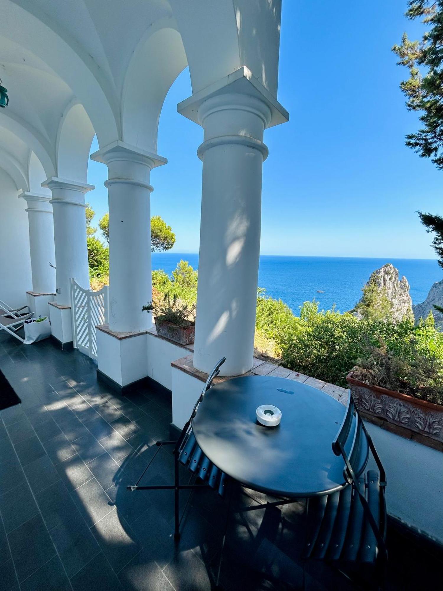 Monacone Vista Mare Apartment กาปรี ภายนอก รูปภาพ