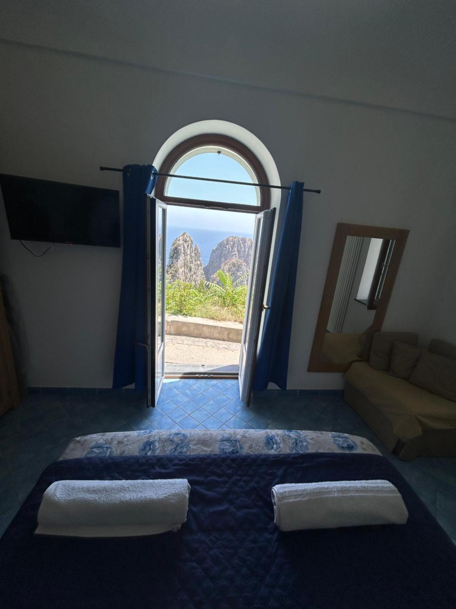 Monacone Vista Mare Apartment กาปรี ภายนอก รูปภาพ